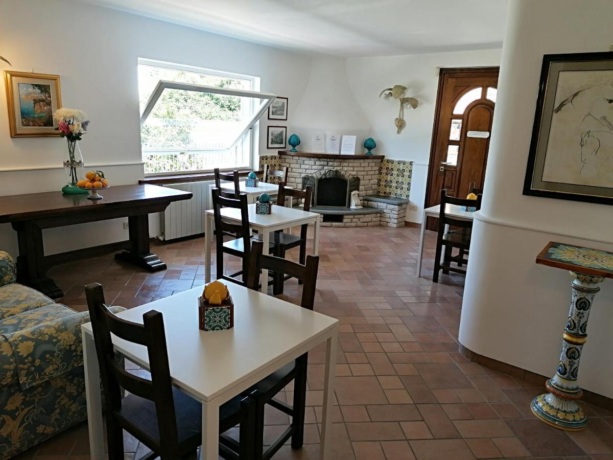 سورينتو B&B Villa Teresa المظهر الخارجي الصورة